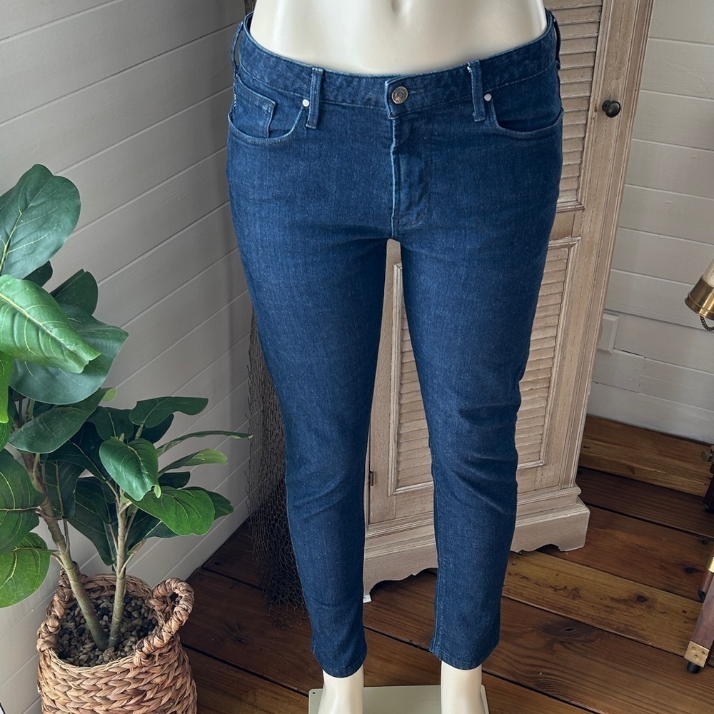 Giorgio Armani Jeans Women Dark Wash Skinny Size W32 L32 Classic Designer Denim
